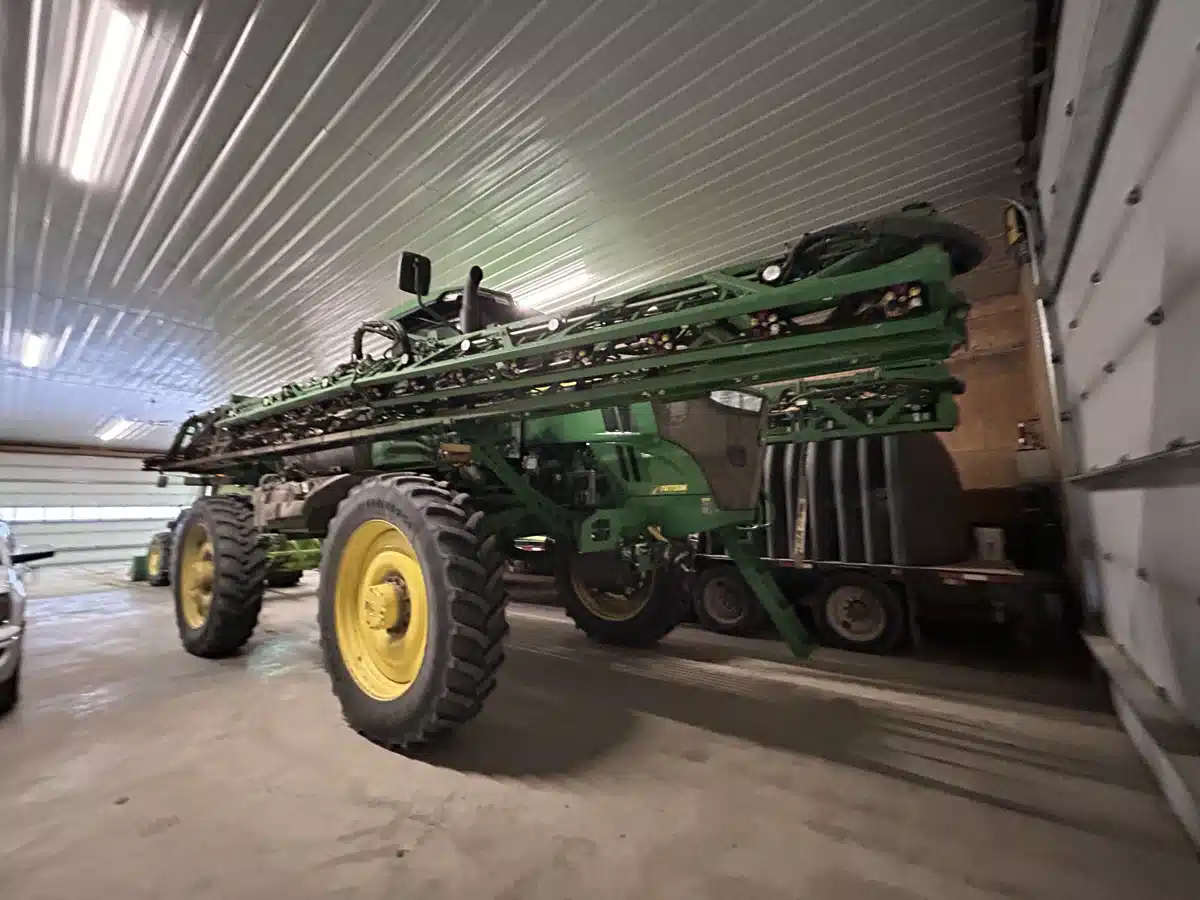 Gallery image 1 for Used 2024 John Deere 616R Sprayer - Self Propelled