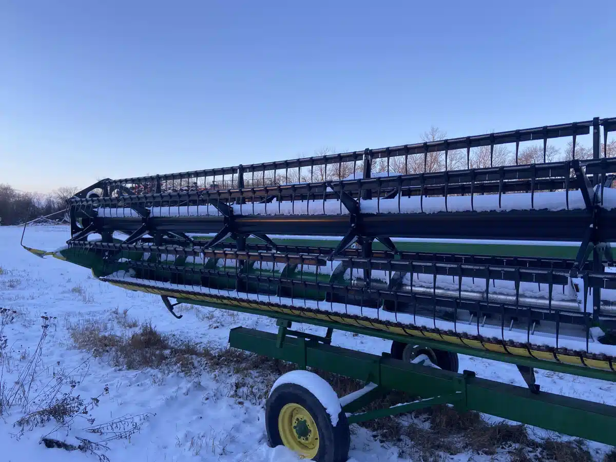 Gallery image 2 for Used 2018 John Deere 635F Header - Flex