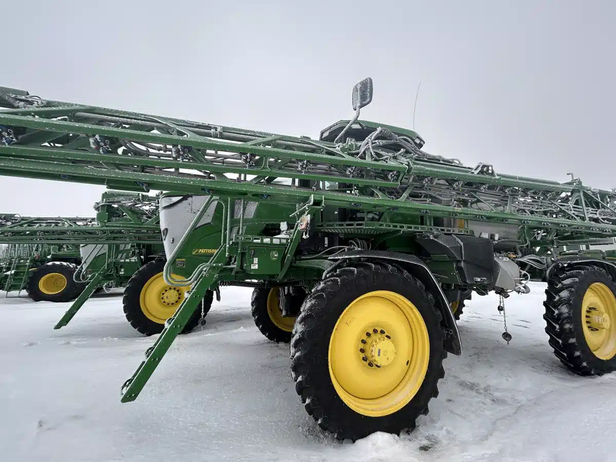 2024 John Deere 412R Sprayer - Self Propelled