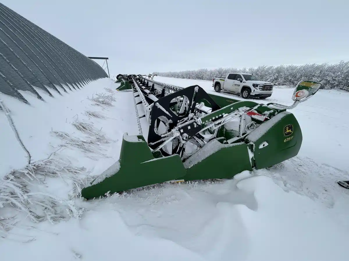 2016 John Deere 635F Header - Flex