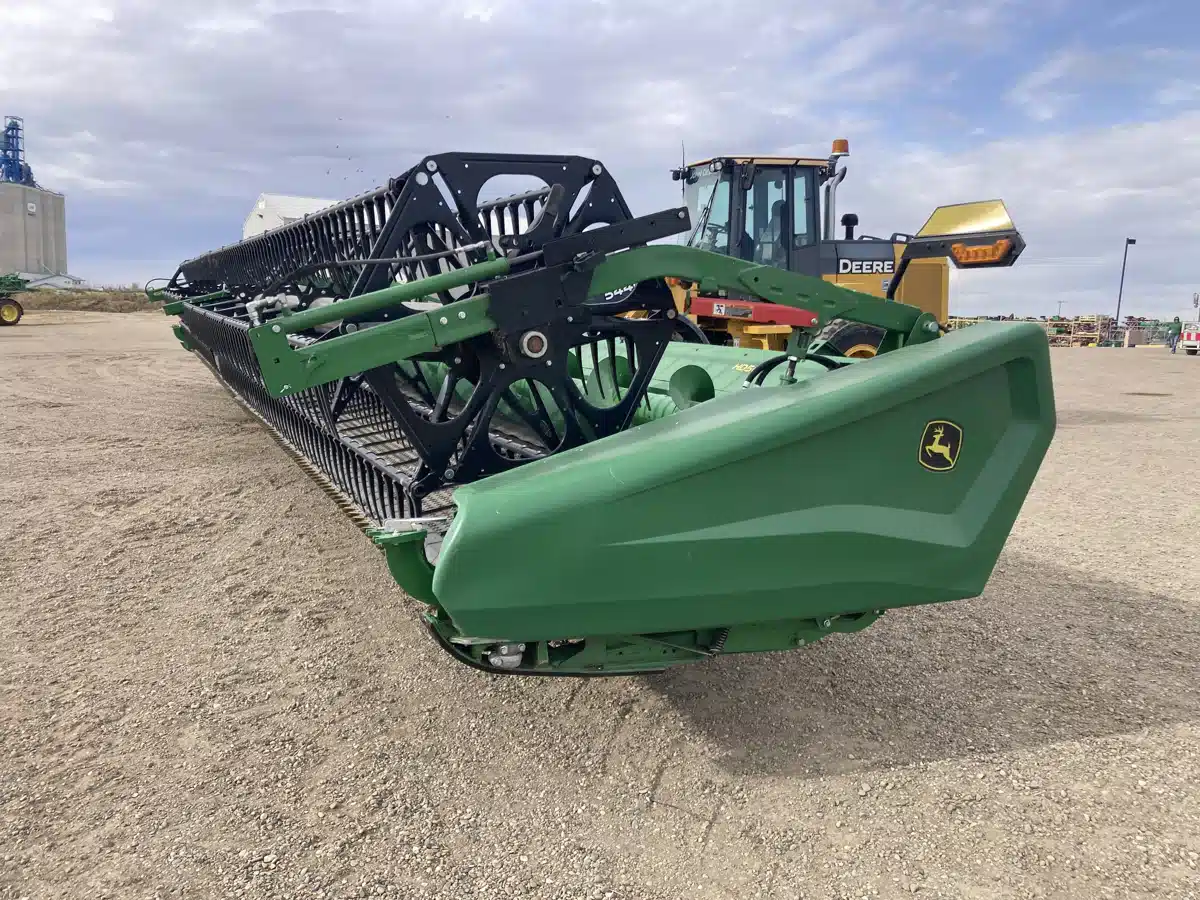 Gallery image 2 for 2023 John Deere HD50F Header - Flex