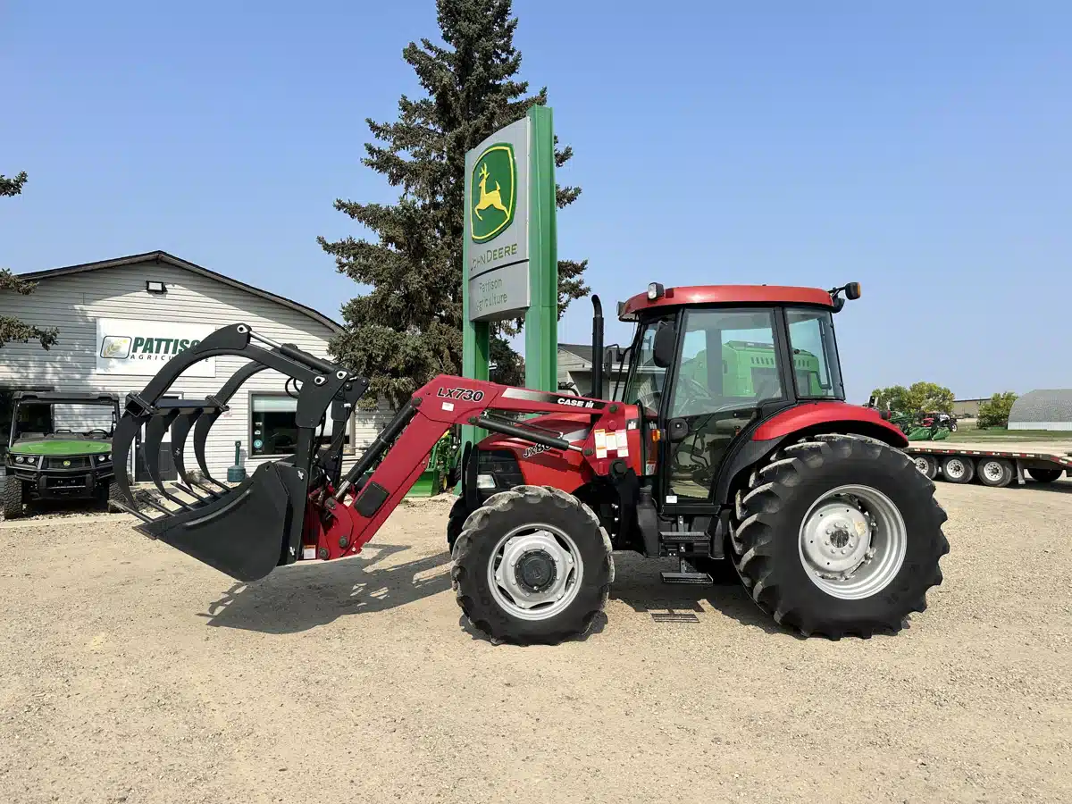 Gallery image 2 for 2006 Case IH JX80 Tractor
