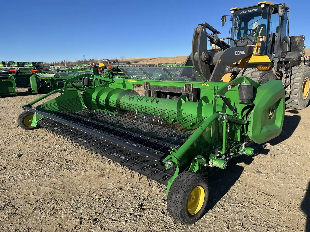 Gallery image 2 for 2024 John Deere BP 15 Header - Pickup