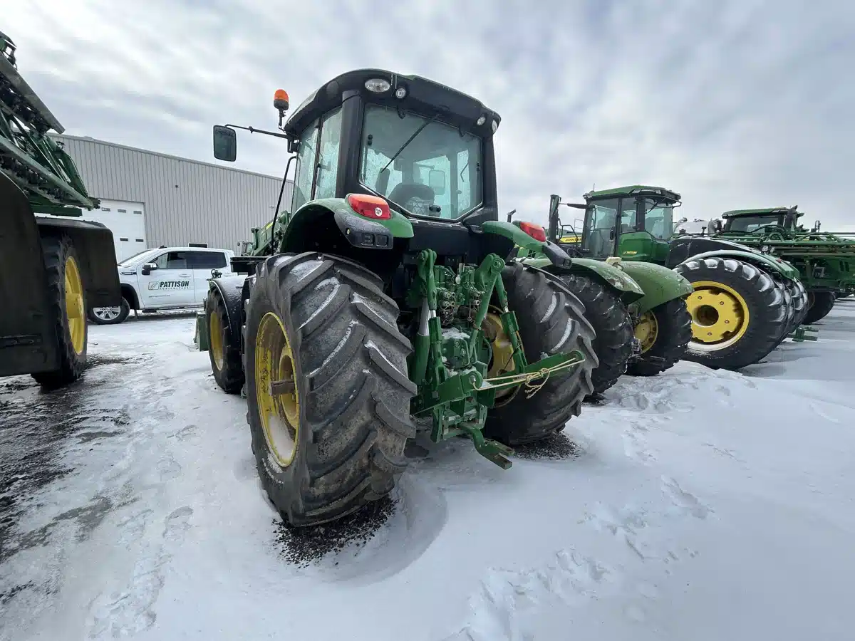 Gallery image 2 for 2024 John Deere 6195M Tractor