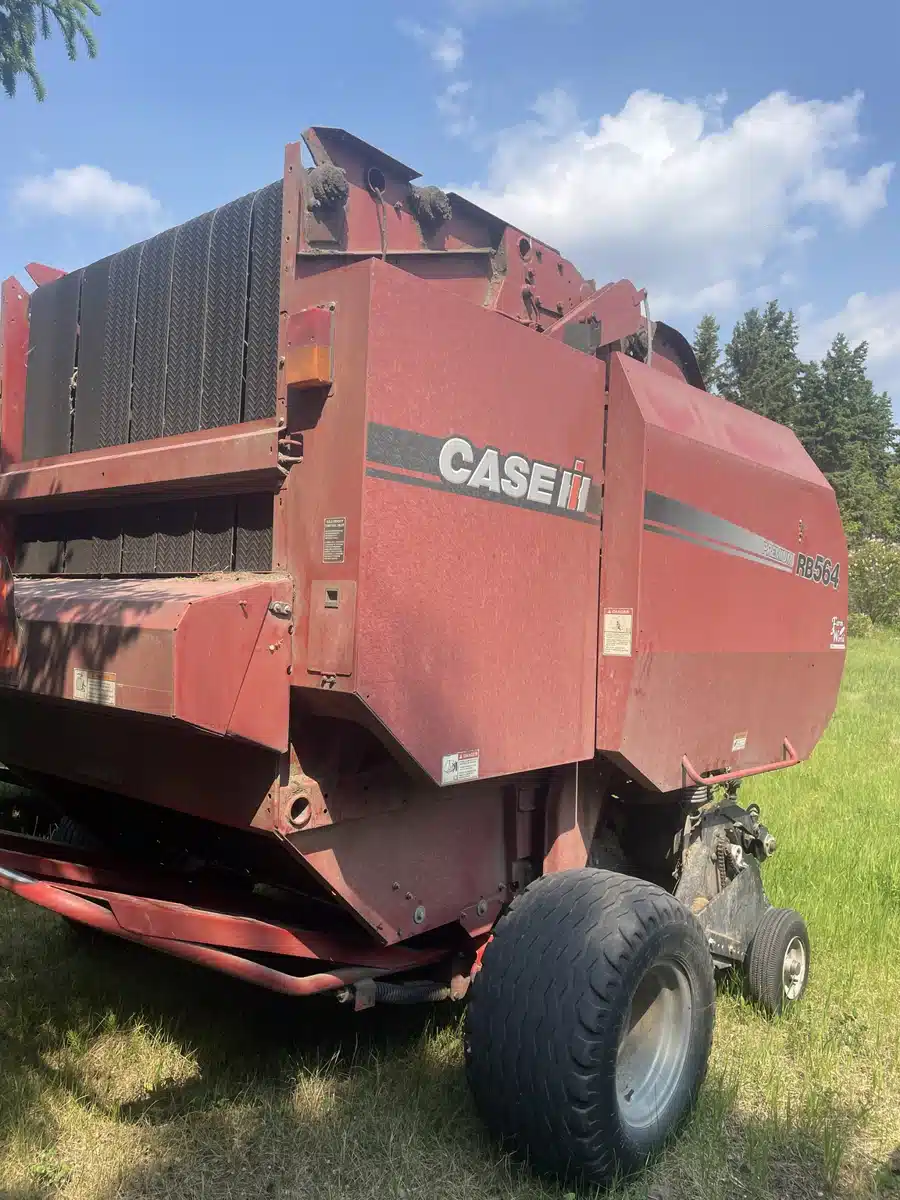 Gallery image 2 for 2013 Case IH RB564 Round Baler