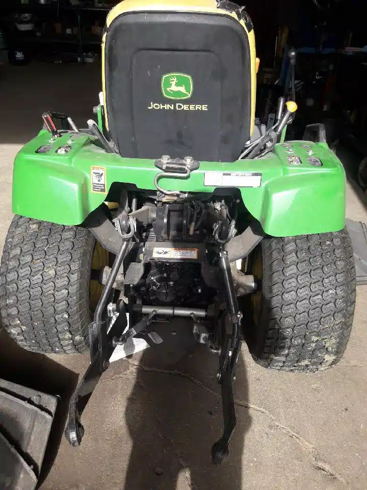 Gallery image 2 for 2009 John Deere 2305 Tractor