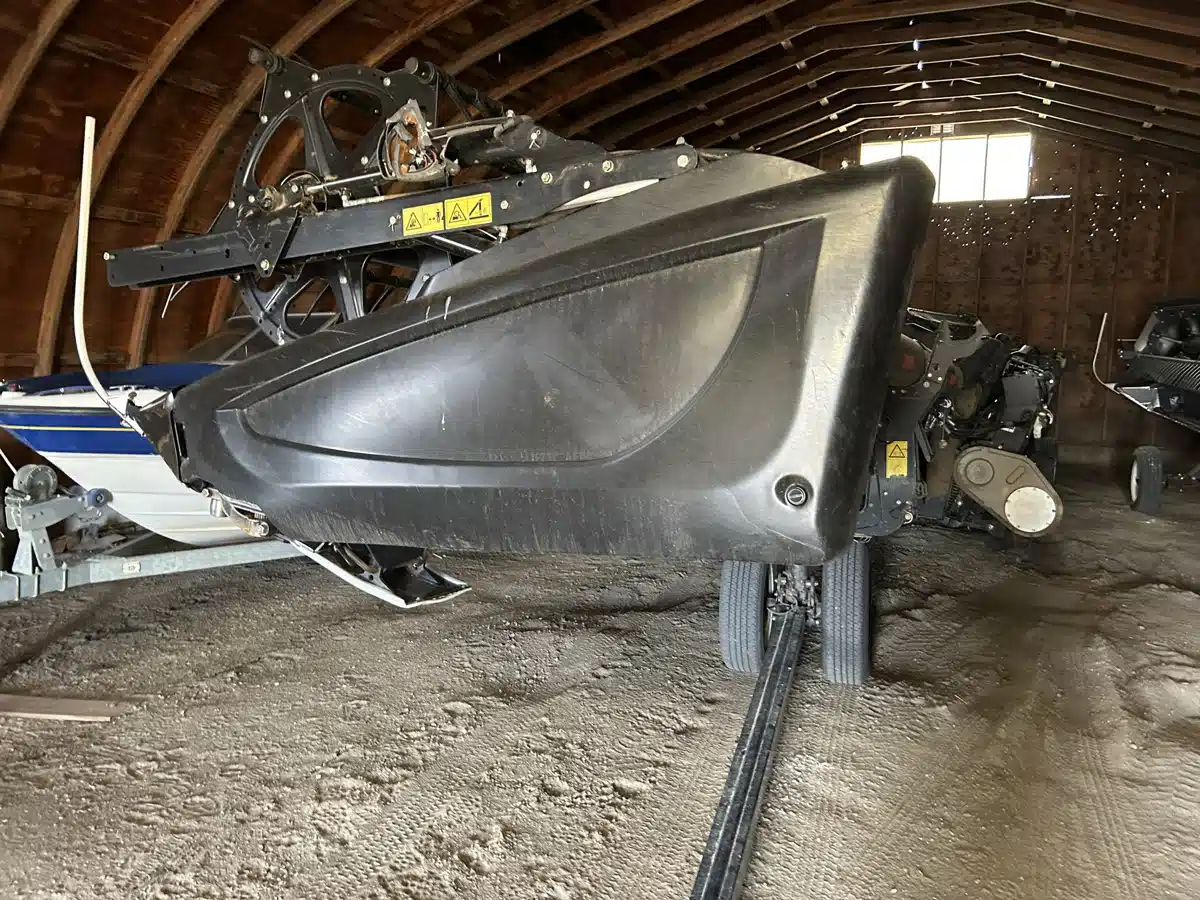 Gallery image 2 for 2016 MacDon FD75 Header - Flex Draper