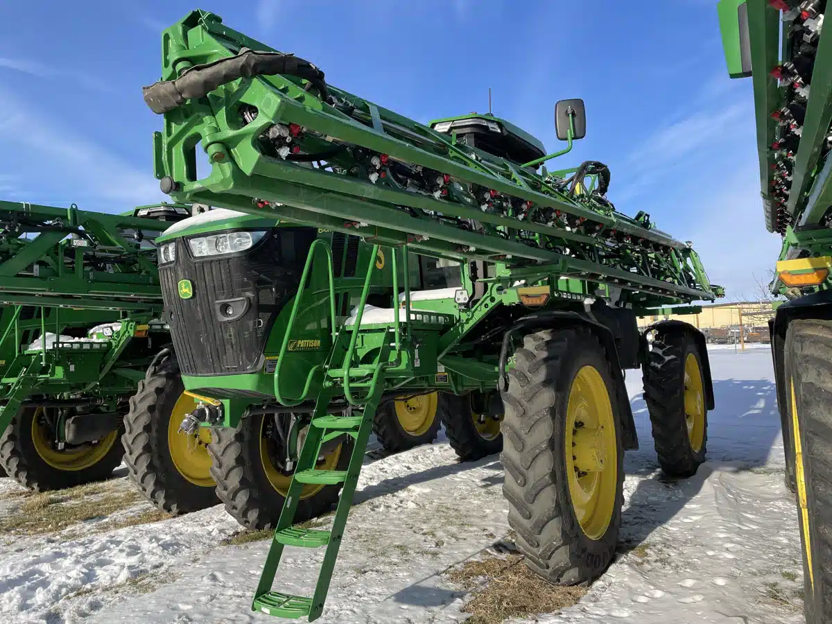 Gallery image 1 for 2024 John Deere 616R Sprayer - Self Propelled