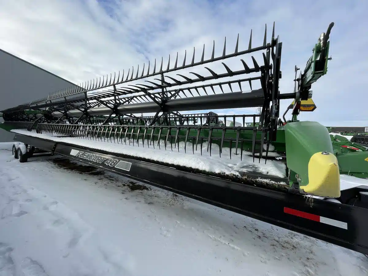 Gallery image 1 for 2024 John Deere HD50F Header - Flex