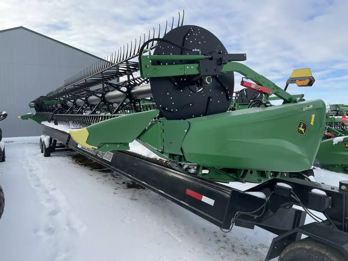 Gallery image 2 for 2024 John Deere HD50F Header - Flex