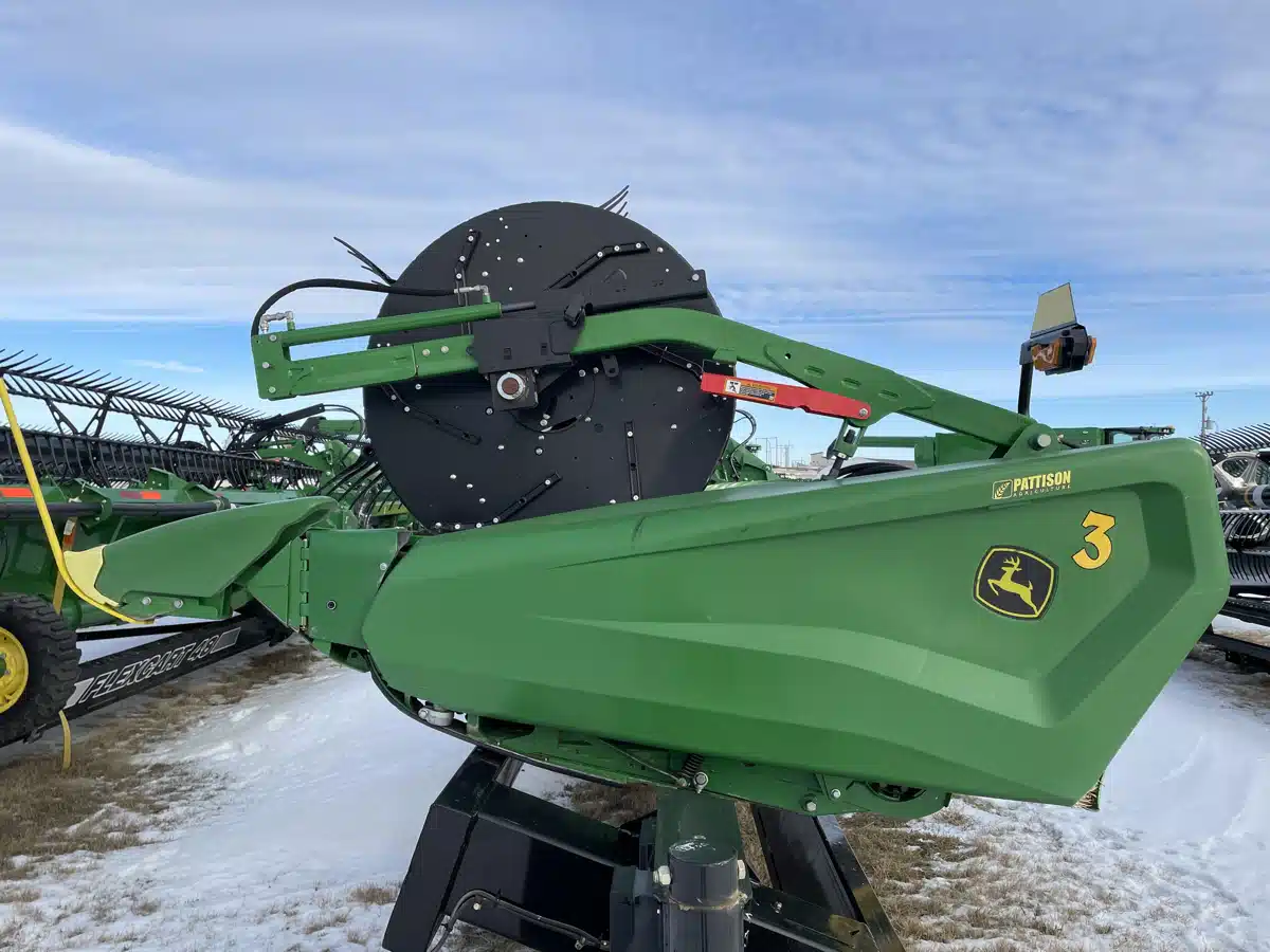Gallery image 2 for 2024 John Deere HD50F Header - Flex