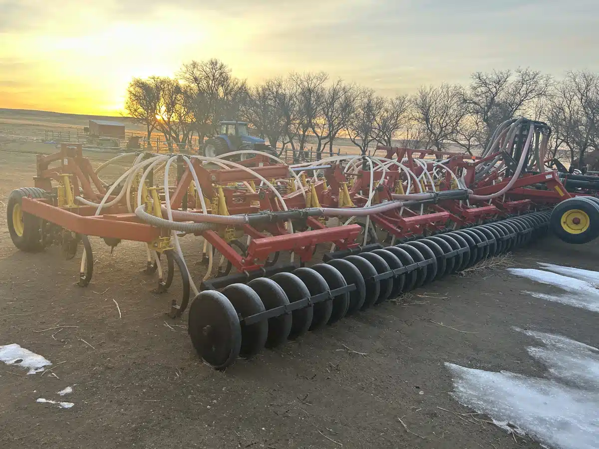 Gallery image 2 for 2011 Bourgault 5810 Air Drill