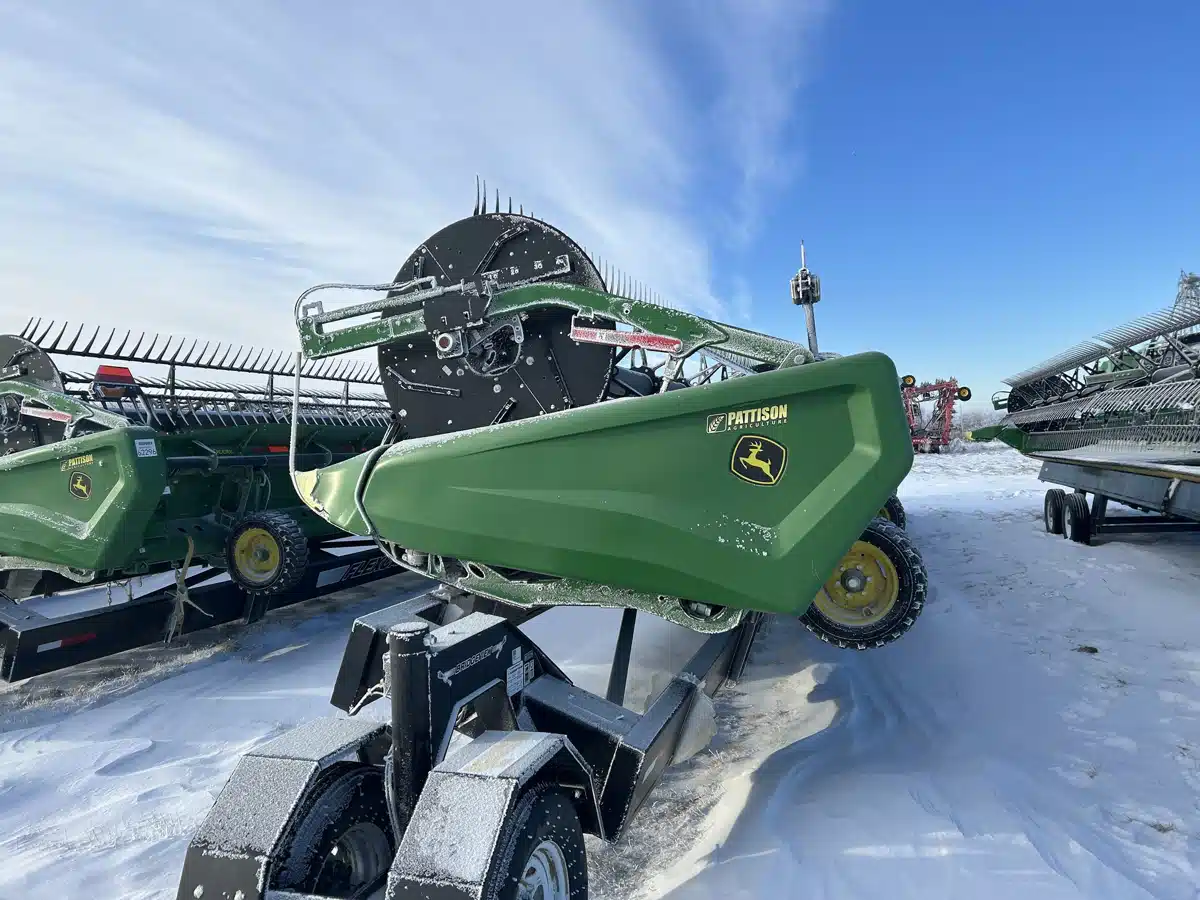 Gallery image 2 for 2024 John Deere HD50R Header - Draper