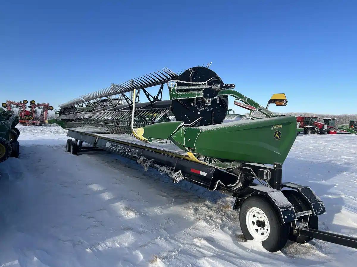 Gallery image 1 for 2024 John Deere HD50R Header - Draper