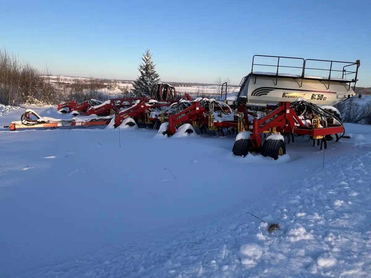 2011 Bourgault 5810-62 Air Drill