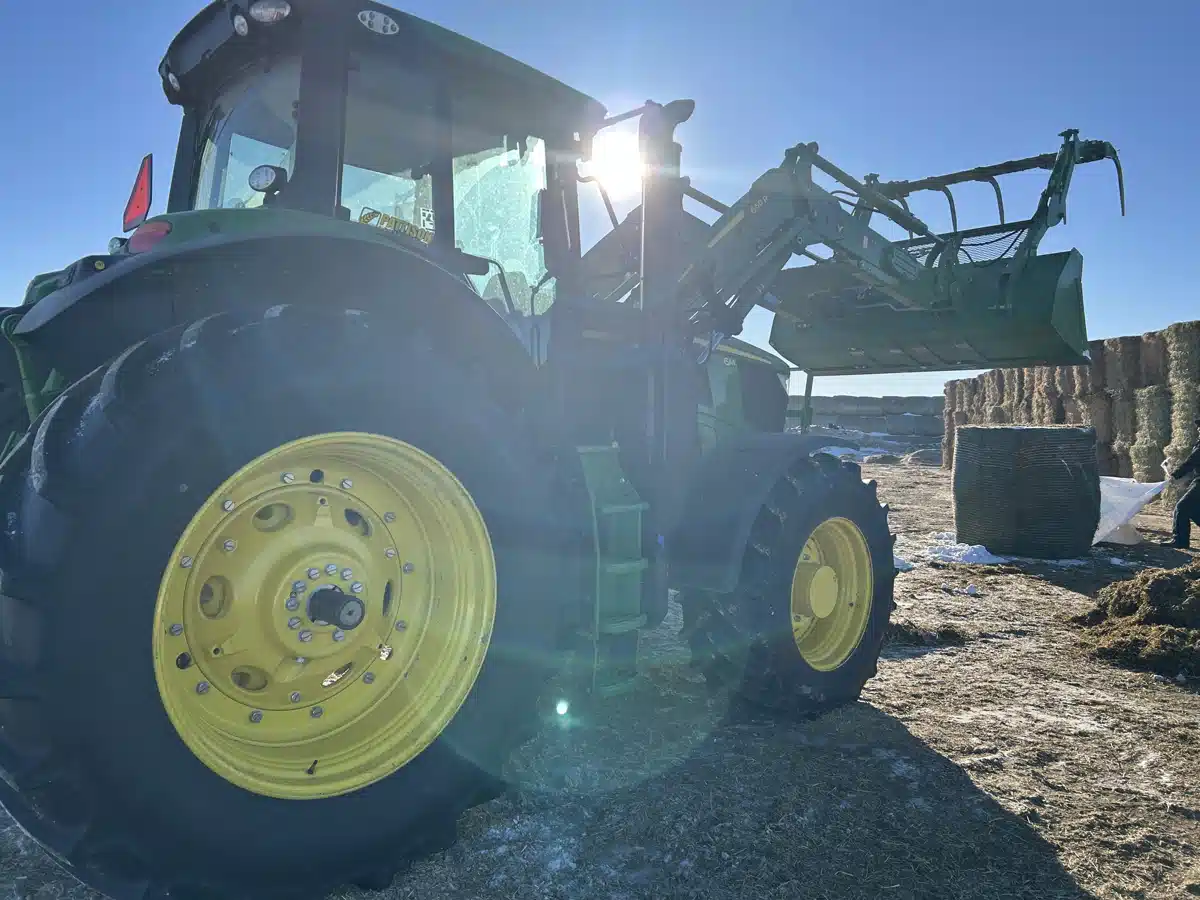 Gallery image 2 for 2025 John Deere 6M 200 Tractor