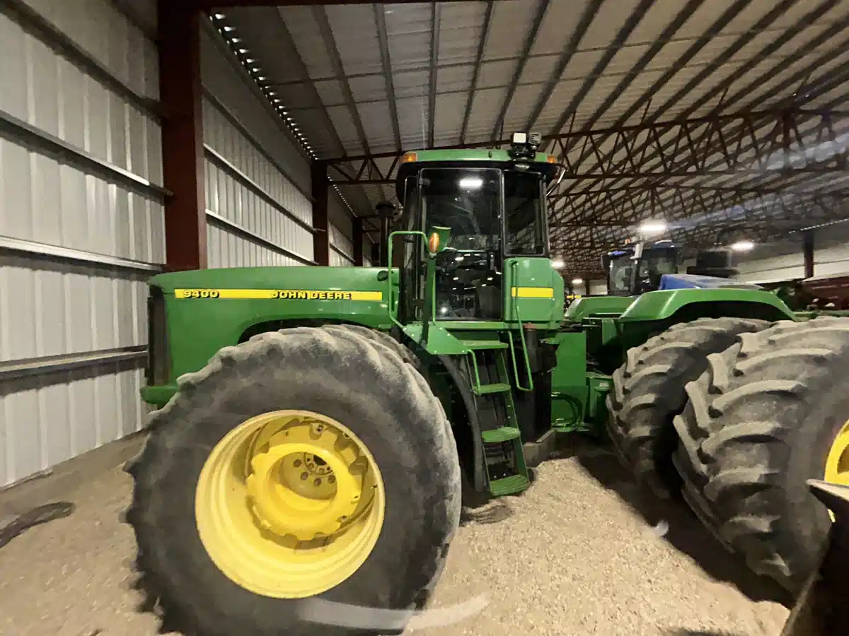 Gallery image 2 for 1997 John Deere 9400 Tractor