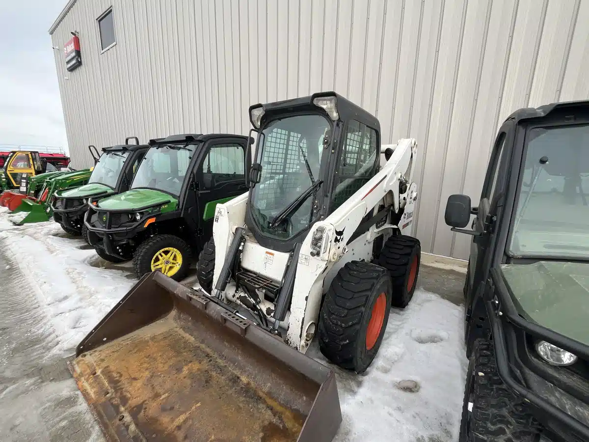 Gallery image 2 for 2012 Bobcat S650 Skid Steer