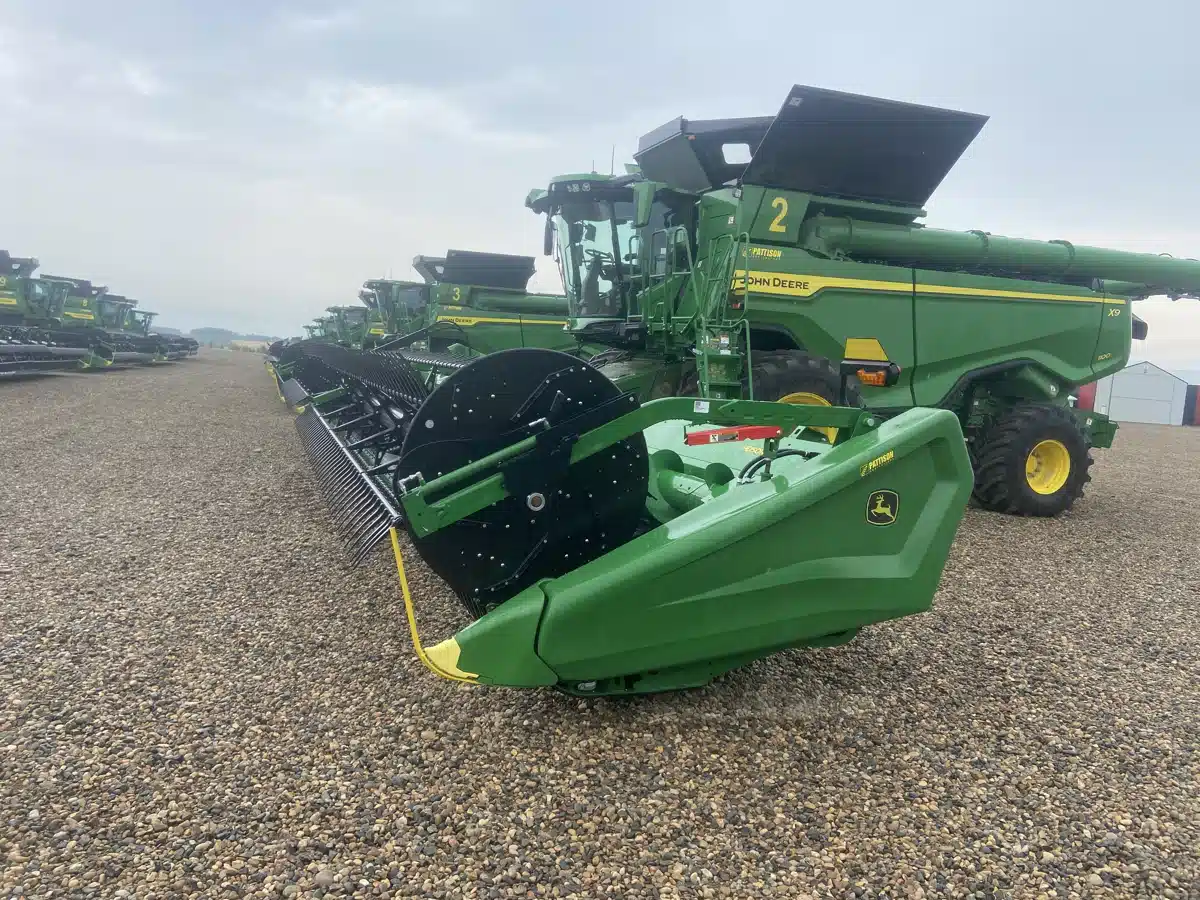 Photo de la Galerie 2 pour 2024 John Deere HD50R Nez - Toile/Tapis