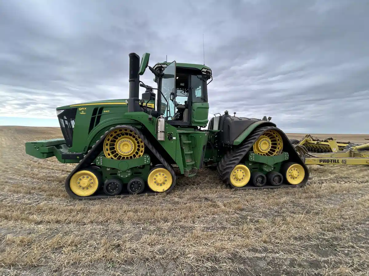 Gallery image 2 for 2024 John Deere 9RX 640 Tractor