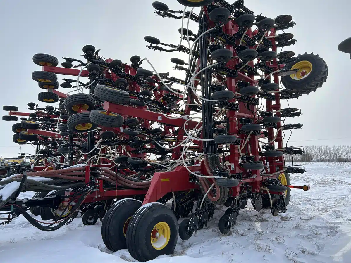 Photo de la Galerie 2 pour 2018 Bourgault 3320-76 Semoir à air