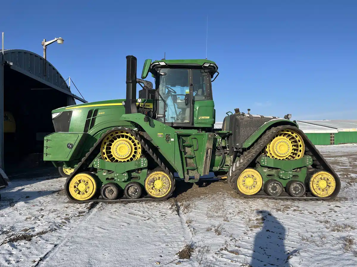 Photo de la Galerie 2 pour 2023 John Deere 9RX 640 Tracteur