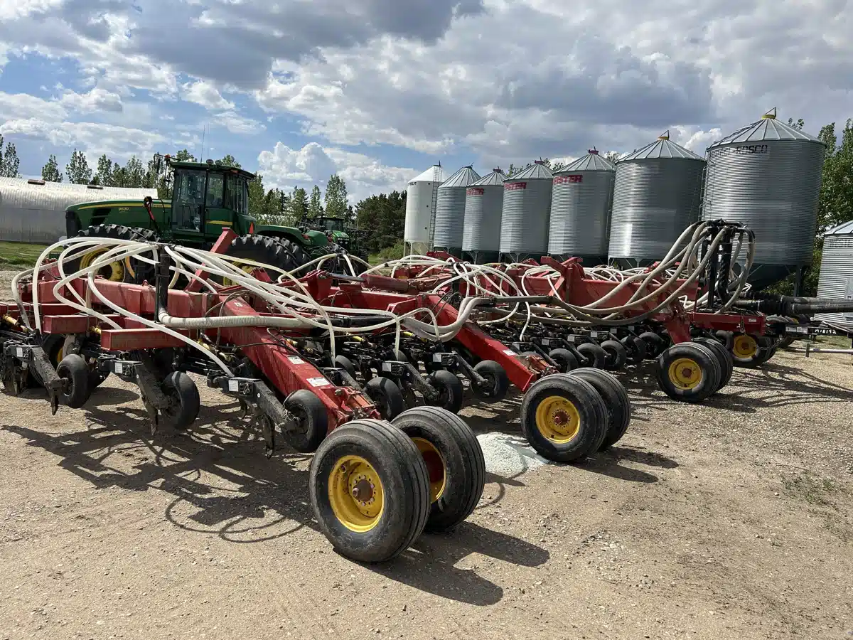 Gallery image 2 for 2013 Bourgault 3320-SIZE-UNSPECIFIED Air Drill