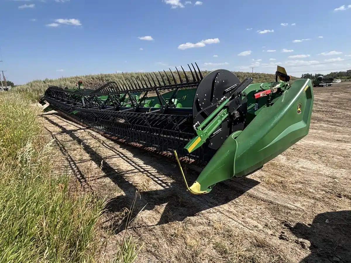 Photo de la Galerie 1 pour 2023 John Deere HD45R Nez - Toile/Tapis
