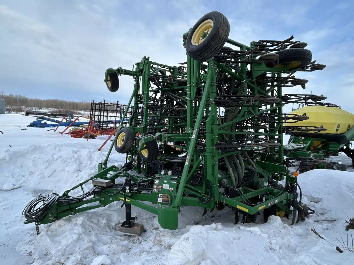 Photo de la Galerie 2 pour 2013 John Deere 1870 Semoir à air