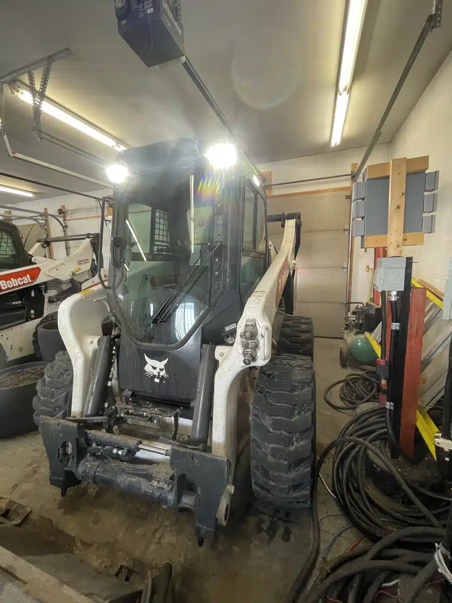 Gallery image 2 for 2025 Bobcat S76 Skid Steer