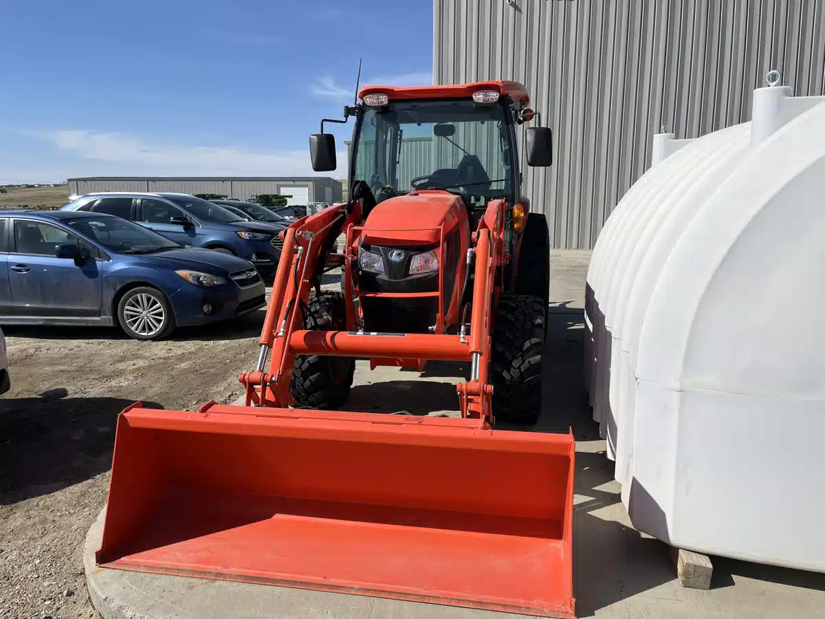 Photo de la Galerie 2 pour 2024 Kubota MX6000 Tracteur