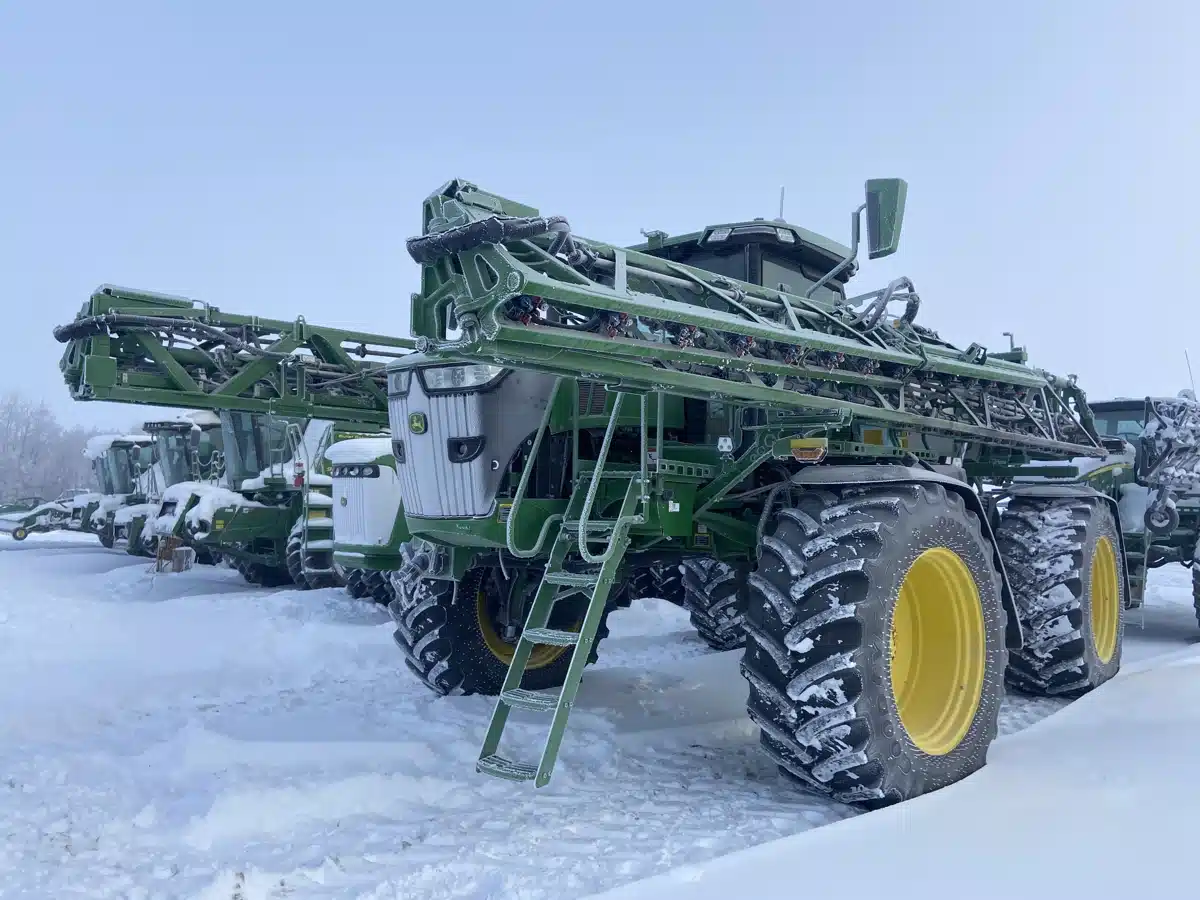 Gallery image 1 for 2022 John Deere 612R Sprayer - Self Propelled