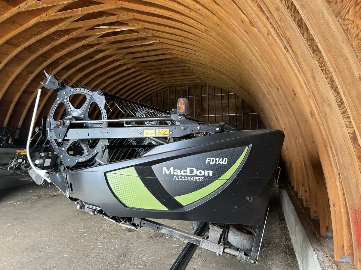 Photo de la Galerie 2 pour 2021 MacDon FD140