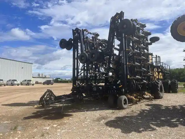 Gallery image 2 for 2019 SeedMaster 80-12 Ultra Pro II 360 Air Drill