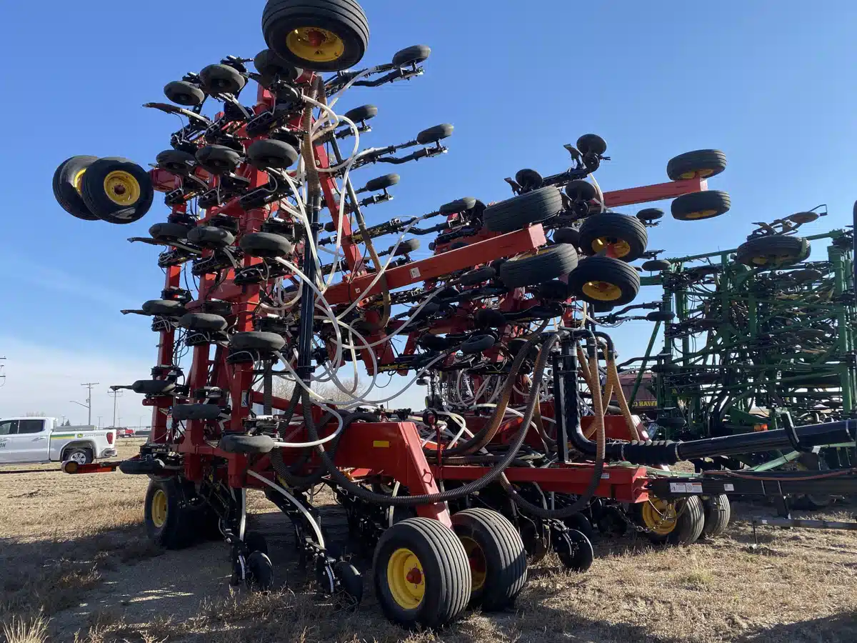 Photo de la Galerie 1 pour 2012 Bourgault 3320-SIZE-UNSPECIFIED Semoir à air