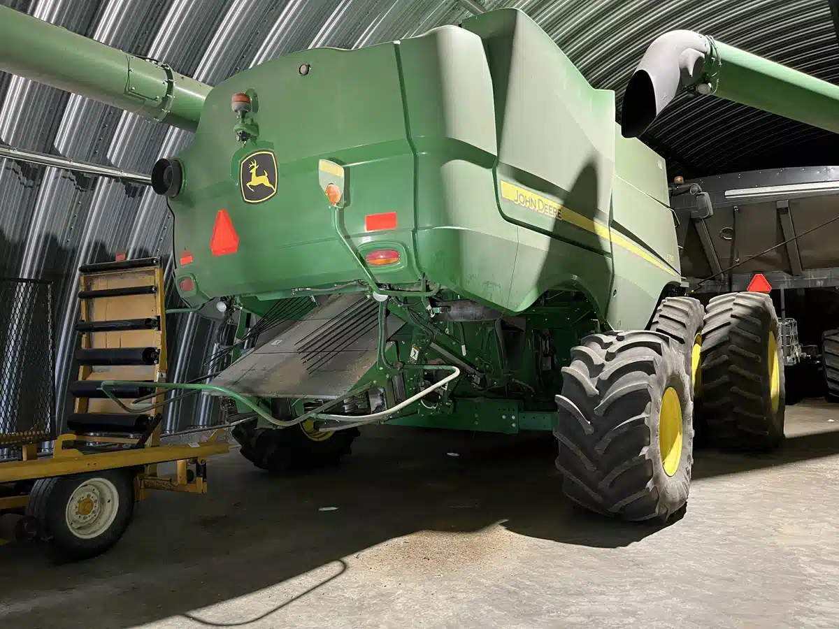 Gallery image 2 for 2020 John Deere S780 Combine