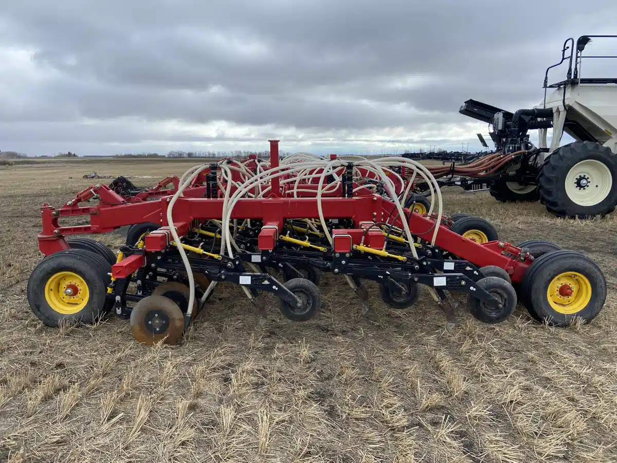 Photo de la Galerie 2 pour 2018 Bourgault 3320-SIZE-UNSPECIFIED Semoir à air