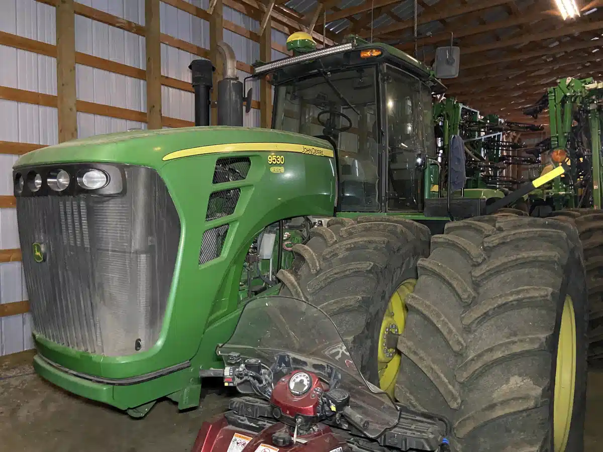 Gallery image 1 for 2009 John Deere 9530 Tractor