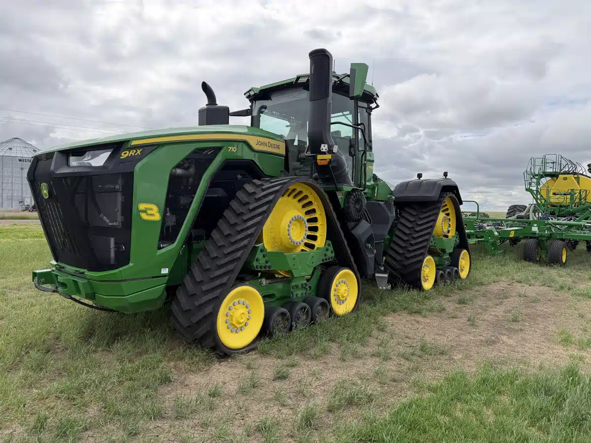Gallery image 1 for 2026 John Deere 9RX 710 Tractor