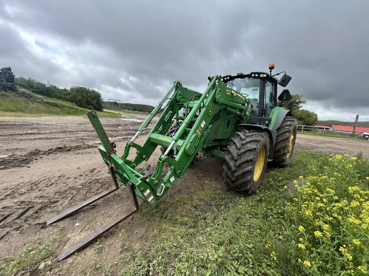 Gallery image 1 for 2025 John Deere 6155M Tractor
