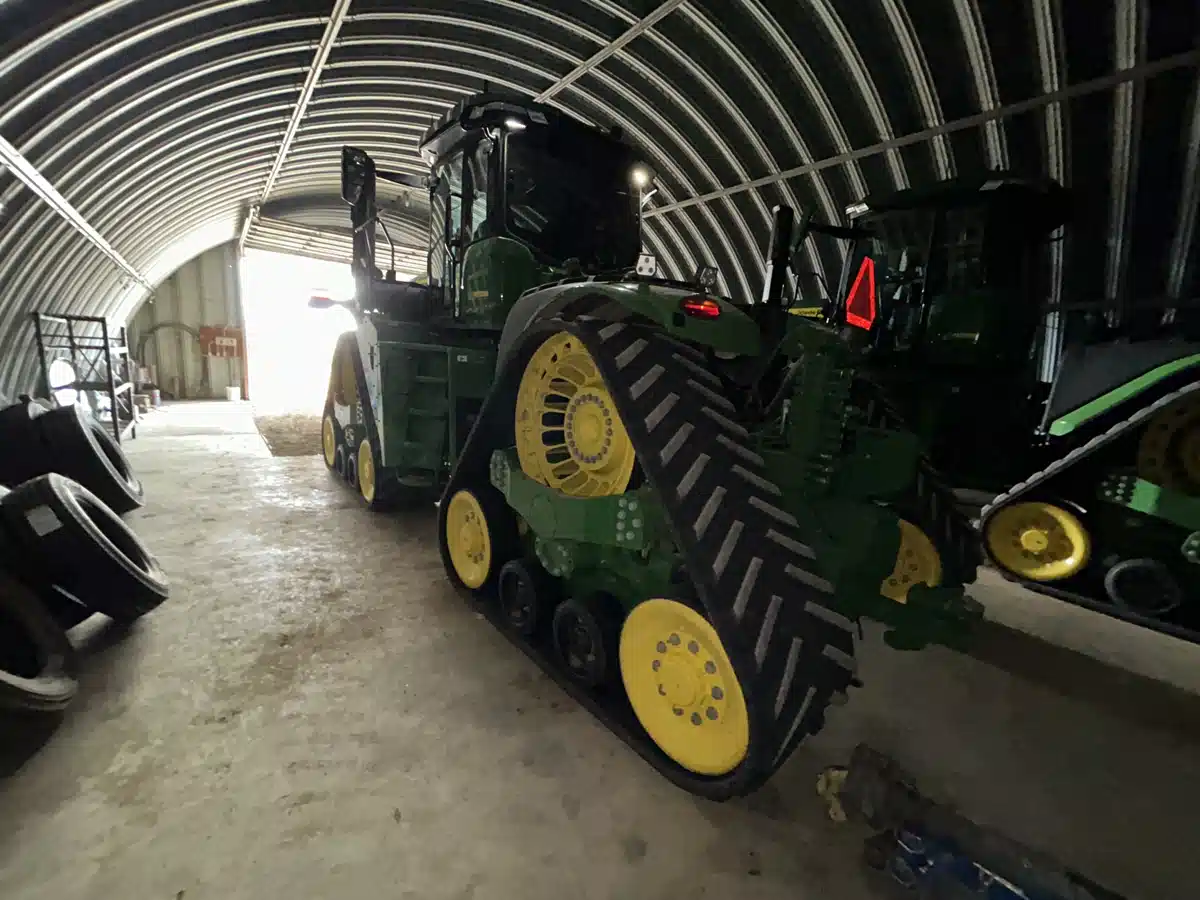 Gallery image 2 for 2024 John Deere 9RX 640 Tractor