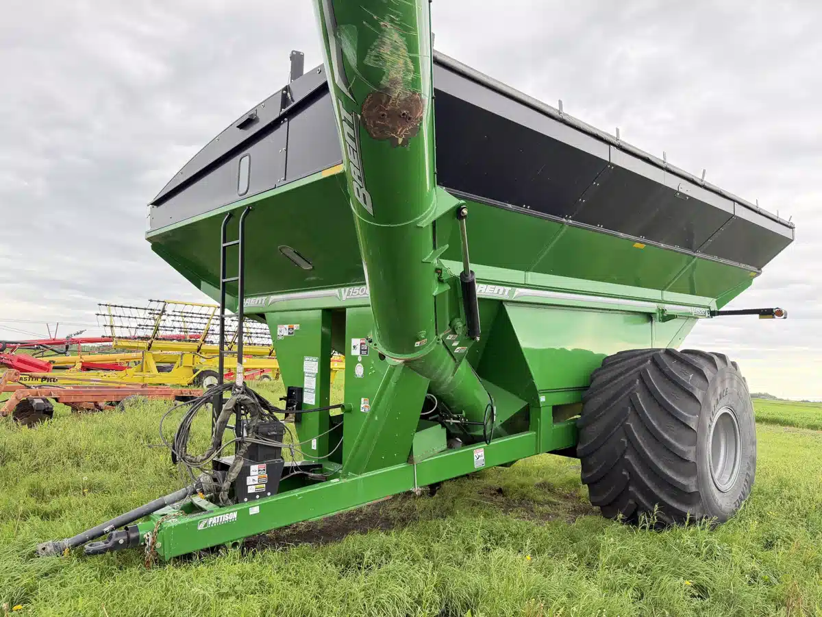 Gallery image 1 for 2023 Brent V1500 Grain Cart