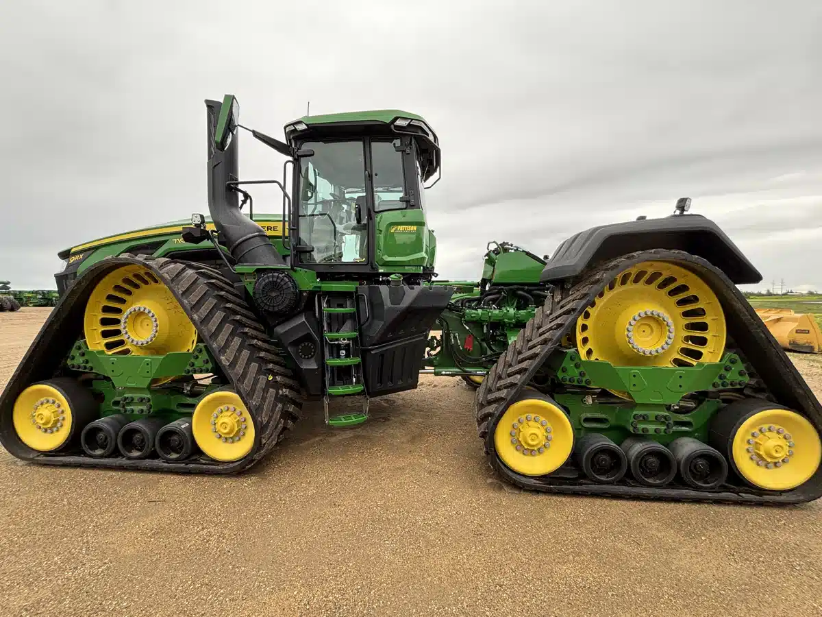 Photo de la Galerie 2 pour 2026 John Deere 9RX 710 Tracteur