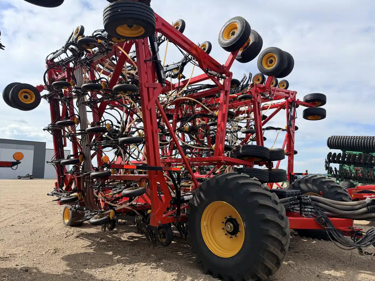 Gallery image 2 for 2025 Väderstad 2025VADERSTAD 8412/1000 Air Drill