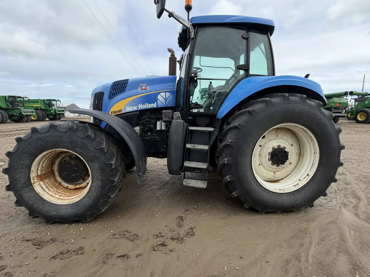 Gallery image 2 for 2008 New Holland T8040 Tractor