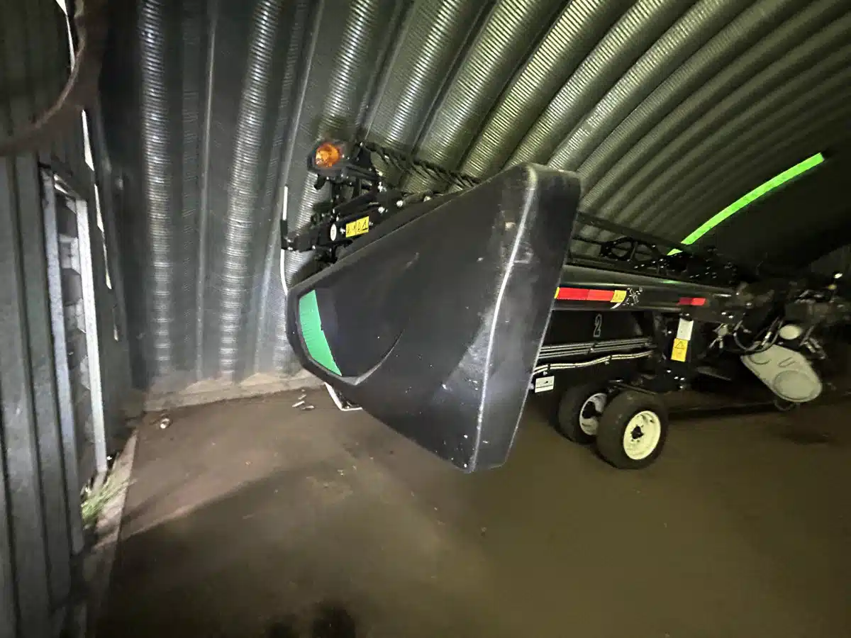 Gallery image 2 for 2022 MacDon FD140 Header - Flex Draper