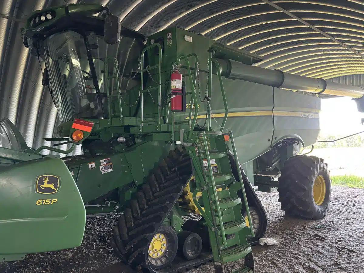 Gallery image 1 for 2021 John Deere S790 Combine