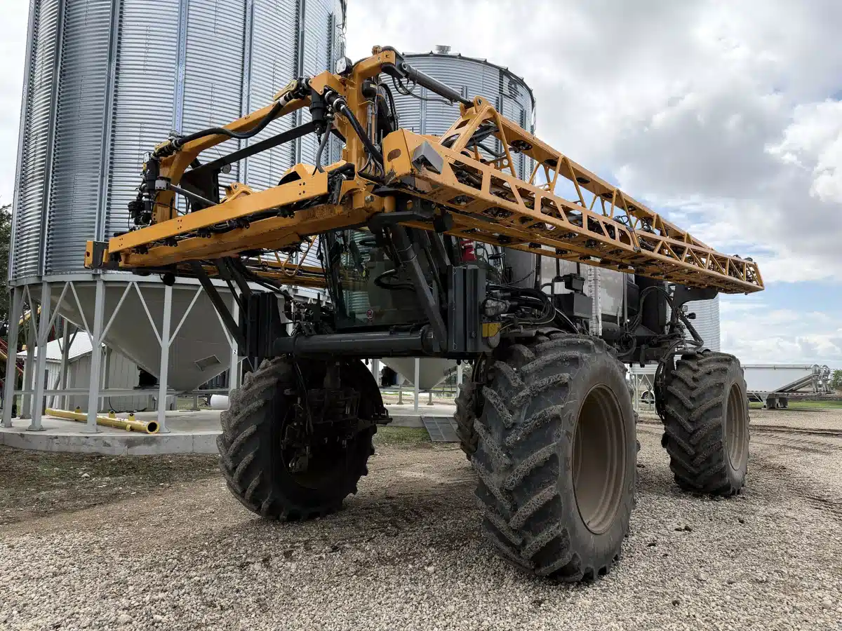 Photo de la Galerie 1 pour 2022 Hagie STS 20 Arroseur - Automoteur
