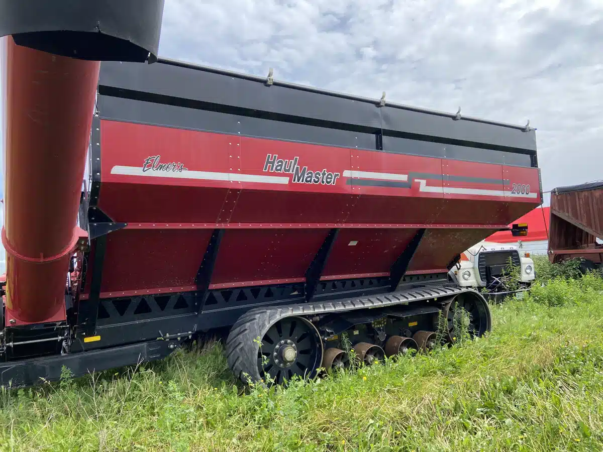 Gallery image 2 for 2014 Elmers Mfg HAULMASTER 2000 Grain Cart