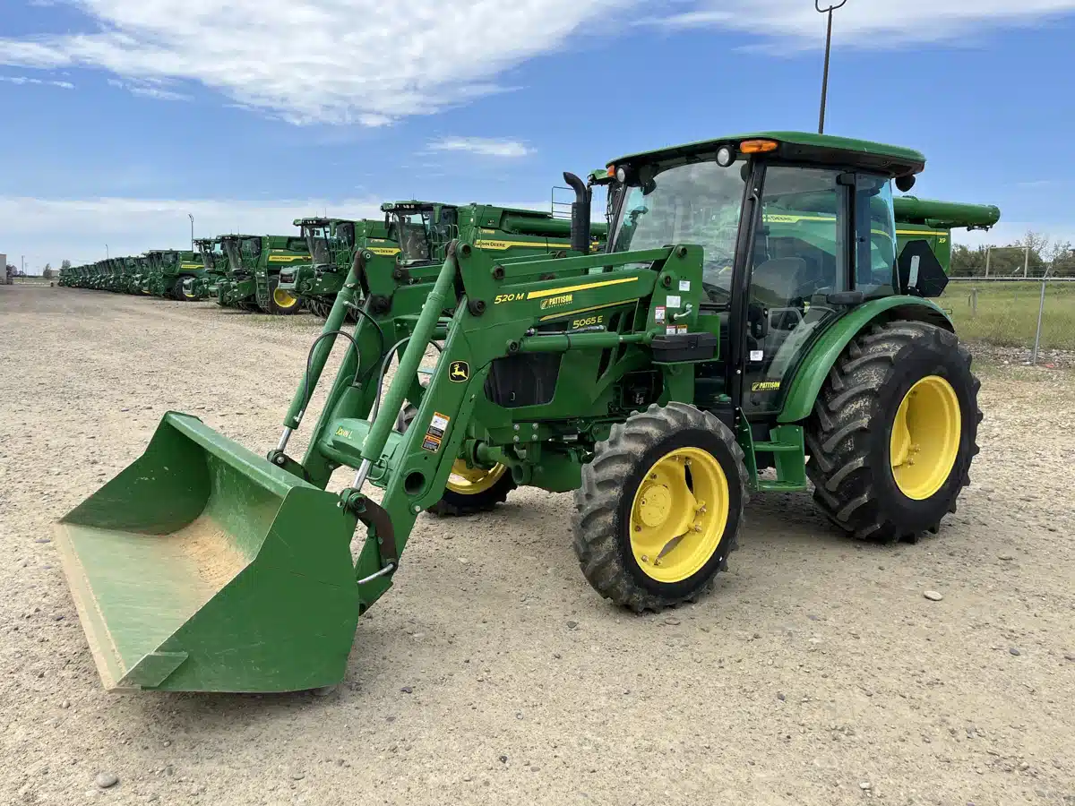 Gallery image 1 for 2018 John Deere 5065E Tractor